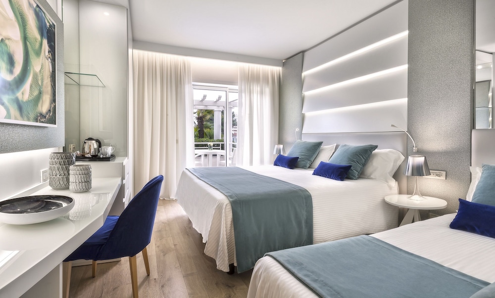 Atlantic Hotel Riccione 32/75