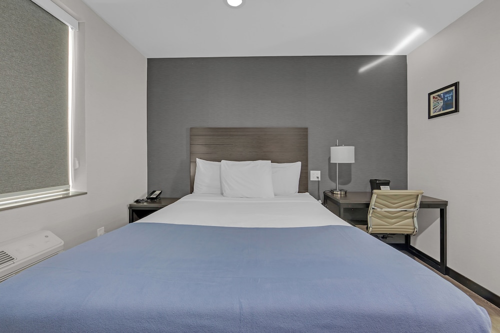 Hotel The Villa - Long Island City 8/36
