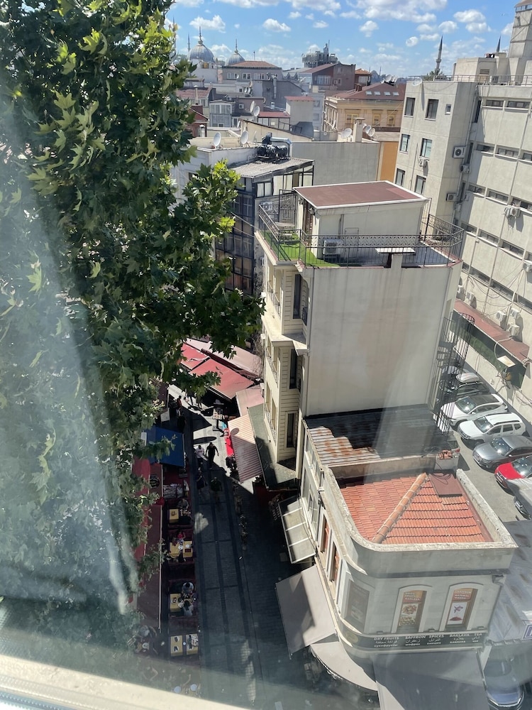 Viva Hotel Oldcity 63/73