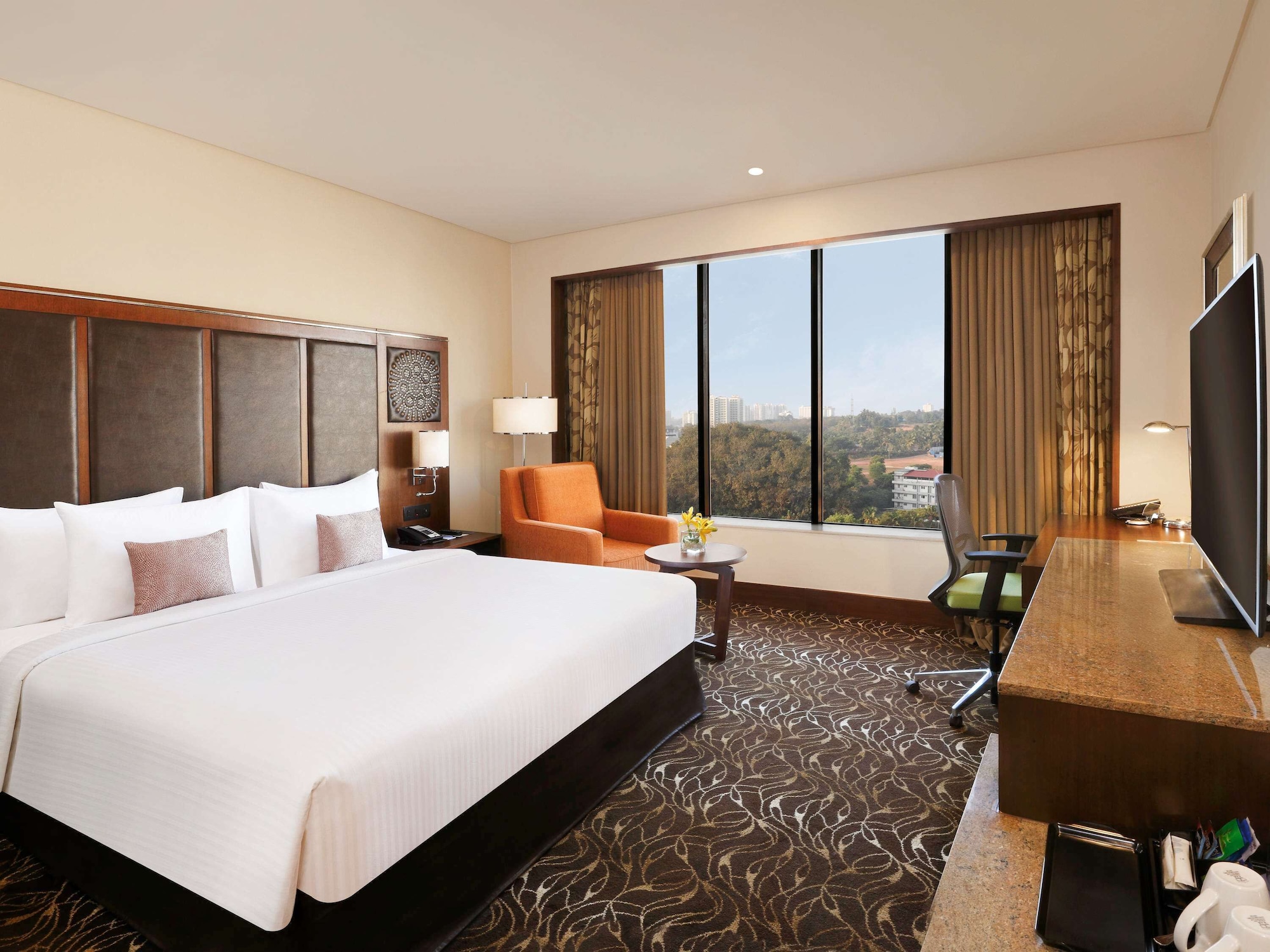 DELUXE, SUITE, DOUBLE BED, SOFA