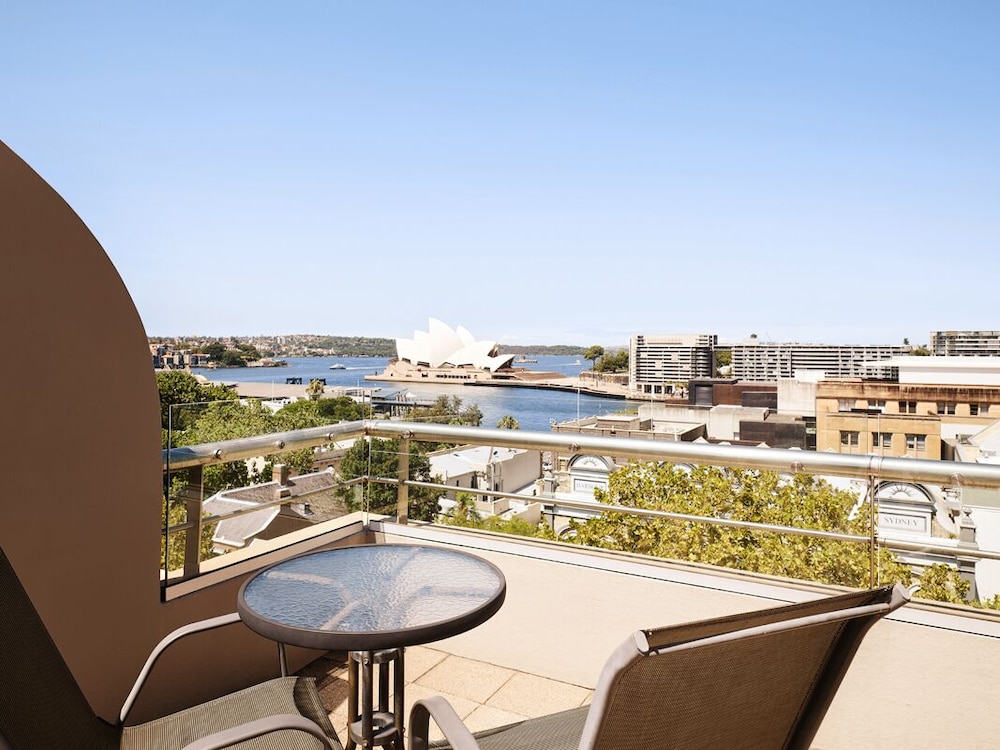 Rendezvous Hotel Sydney The Rocks 44/50