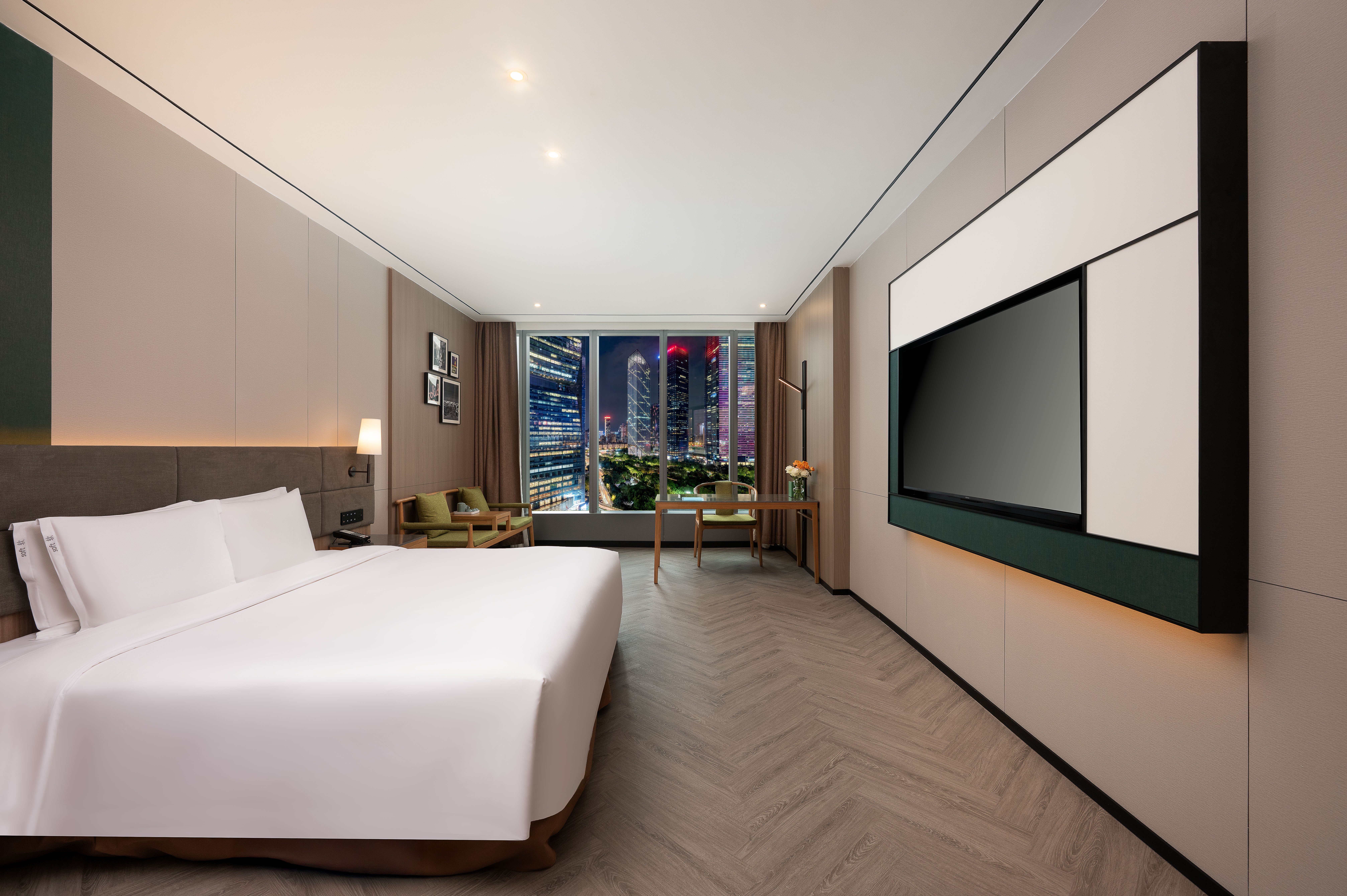 Holiday Inn Guangzhou Zhujiang New Town By Ihg 14/50