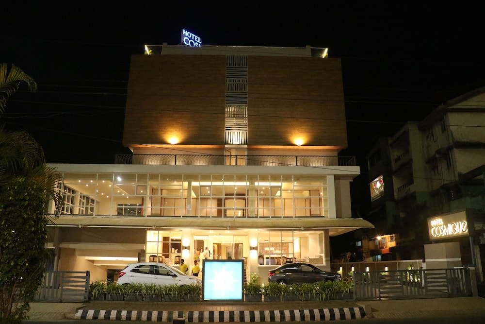 Cosmique Clarks Inn Suites Goa 3/48
