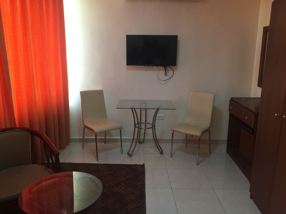 ZAINA PLAZA HOTEL 40/53