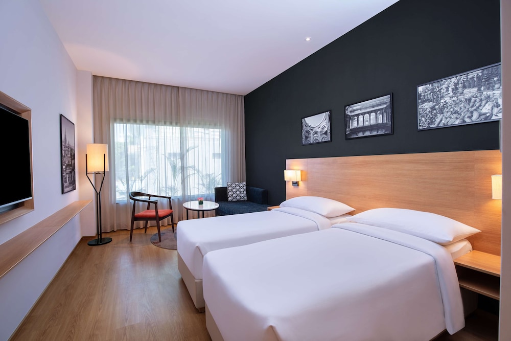 Park Inn by Radisson Gwalior 12/33