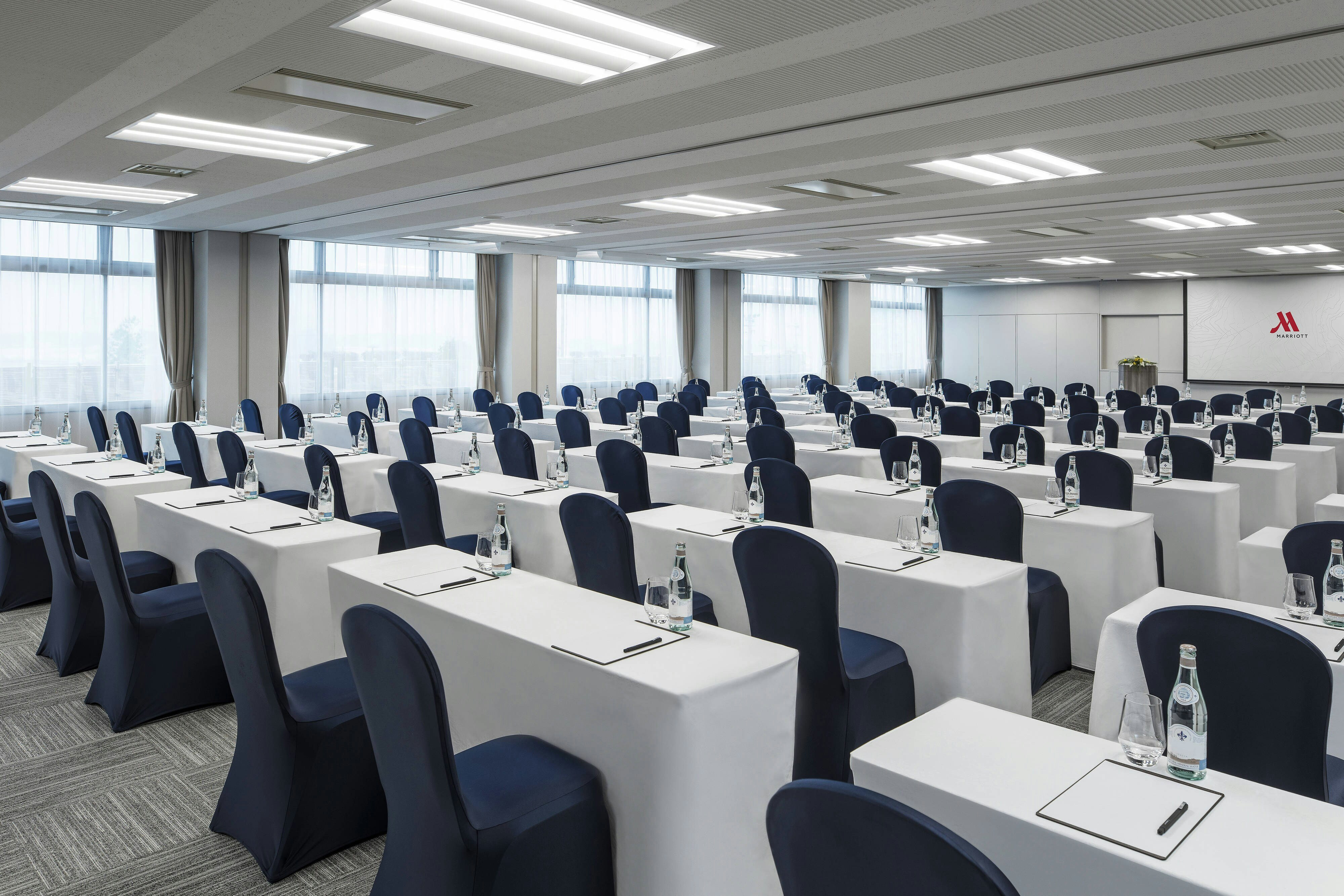 Lake Biwa Marriott Hotel 30/35