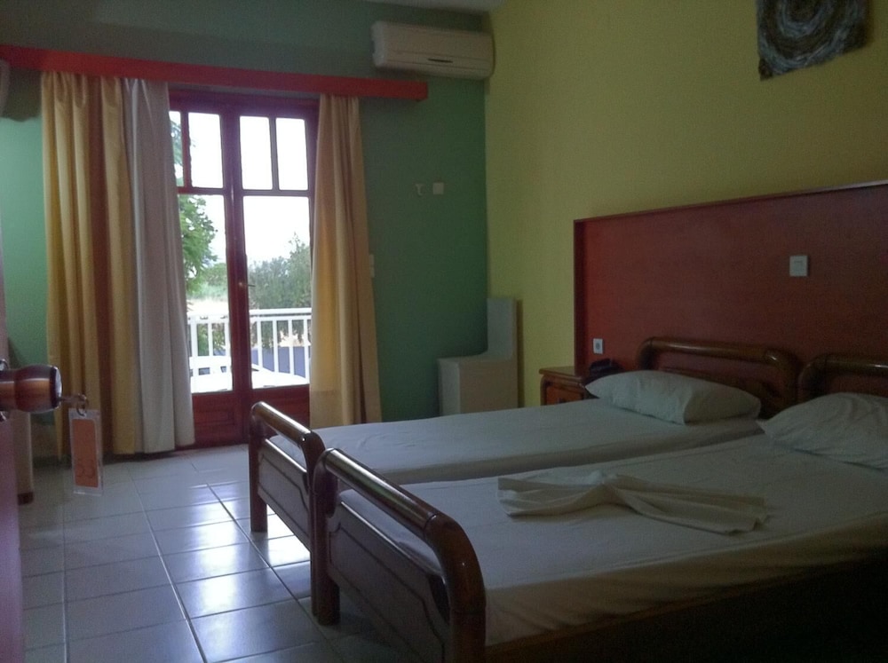 Oceanida Bay Hotel 25/51