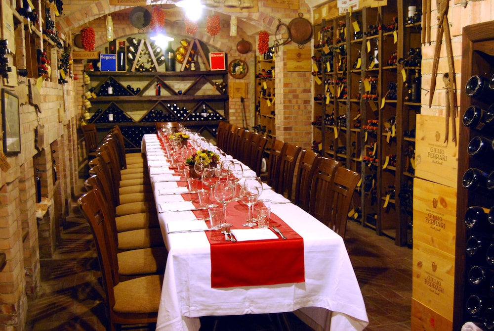 HOTEL RISTORANTE DONATO 49/73