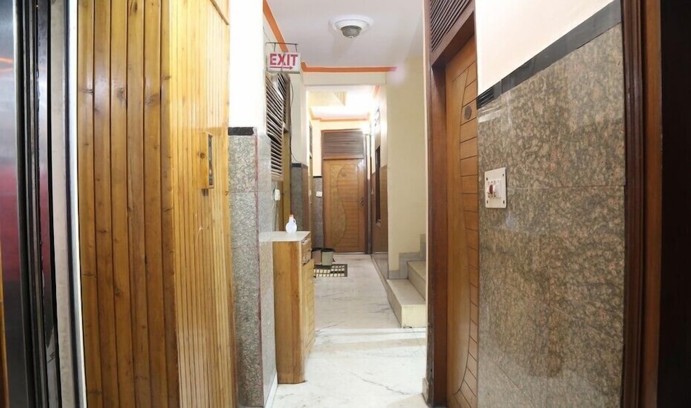 Hotel Delhi Regency 63/63