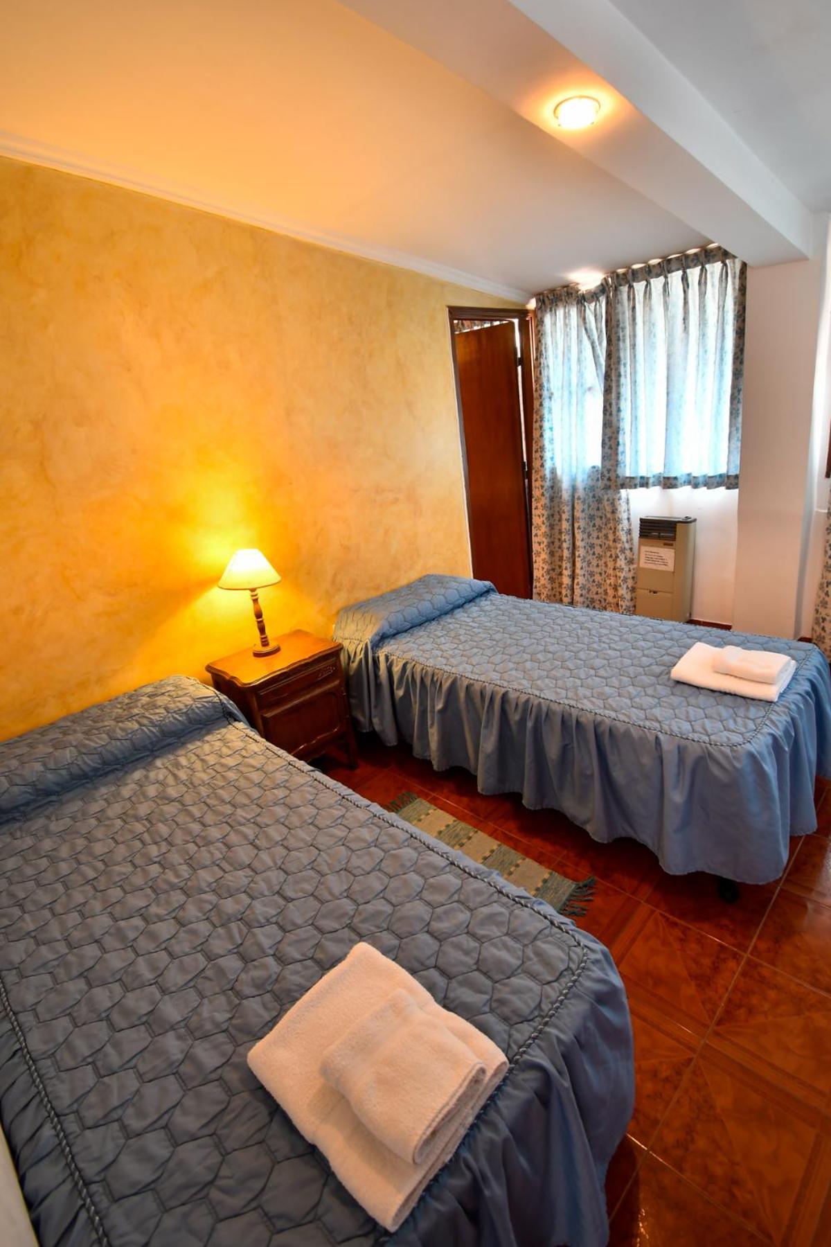 Hostal El Cerrito 13/34