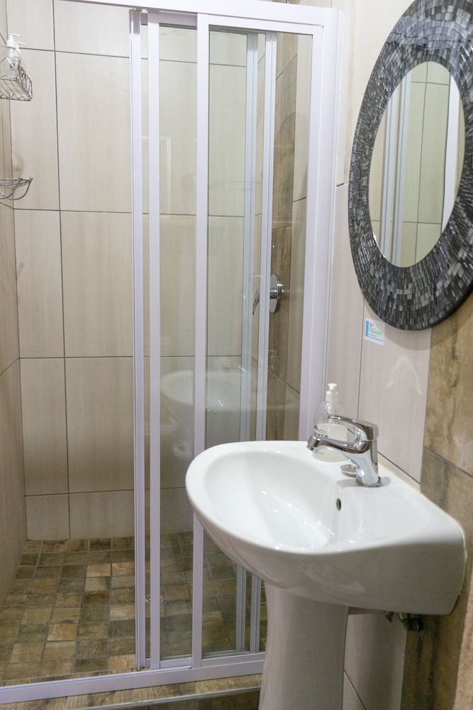 De Akker Guest House 50/50