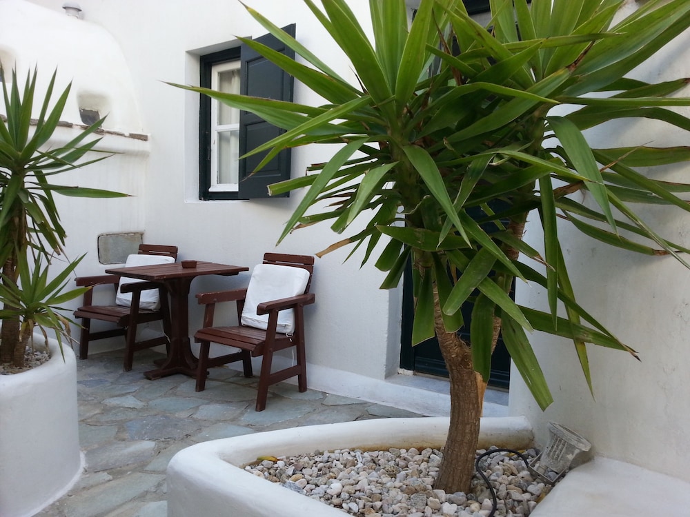 Rania Apartments Studios & Suites 26/50