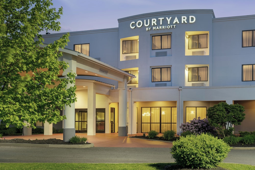 Courtyard by Marriott Kingston 1/50