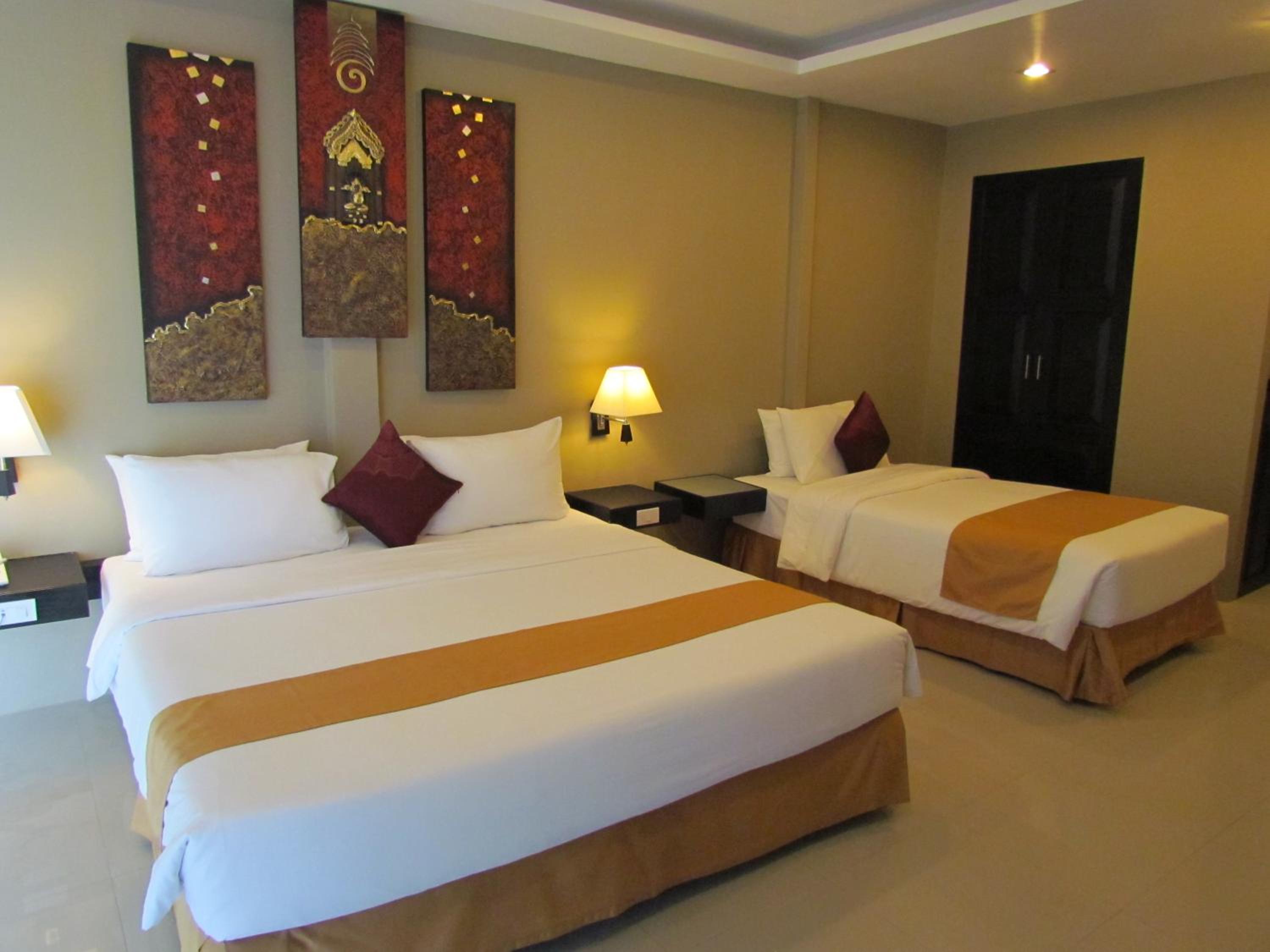 غرفة سوبيريور ثلاثية بإطلالة على البحر، The Front Hotel And Apartment 3/10