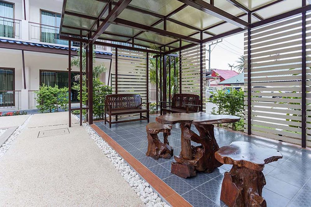 Phangan Island View Hotel 51/63