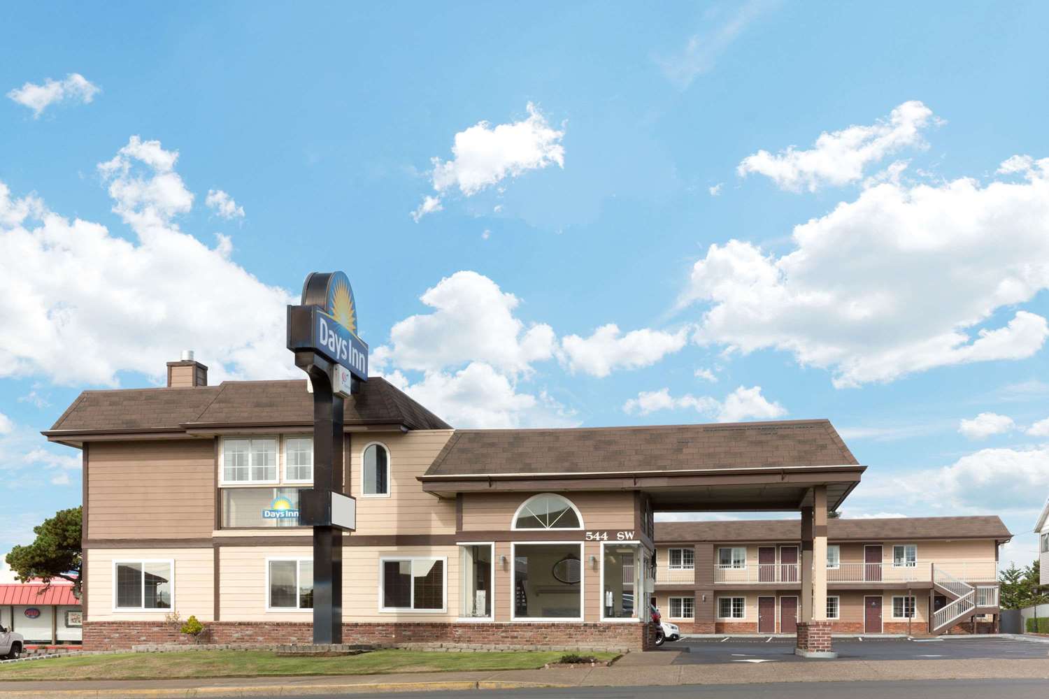 Days Inn by Wyndham Newport OR 4/20