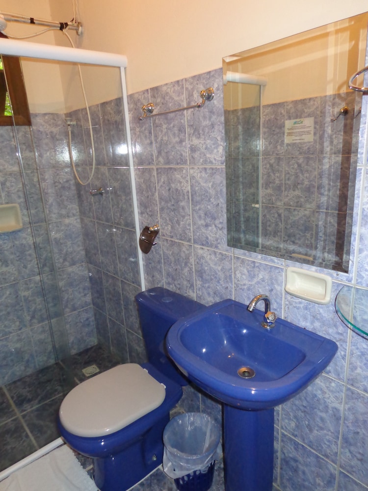 POUSADA BEZERRA 48/50