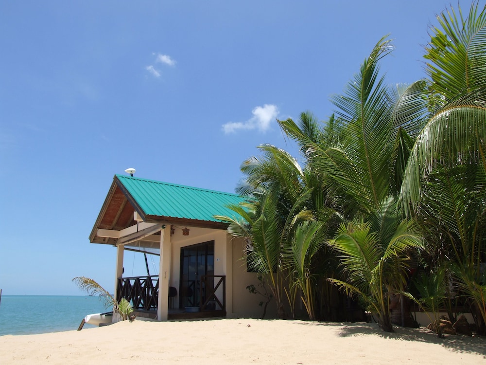 Moonhut Bungalows 4/34