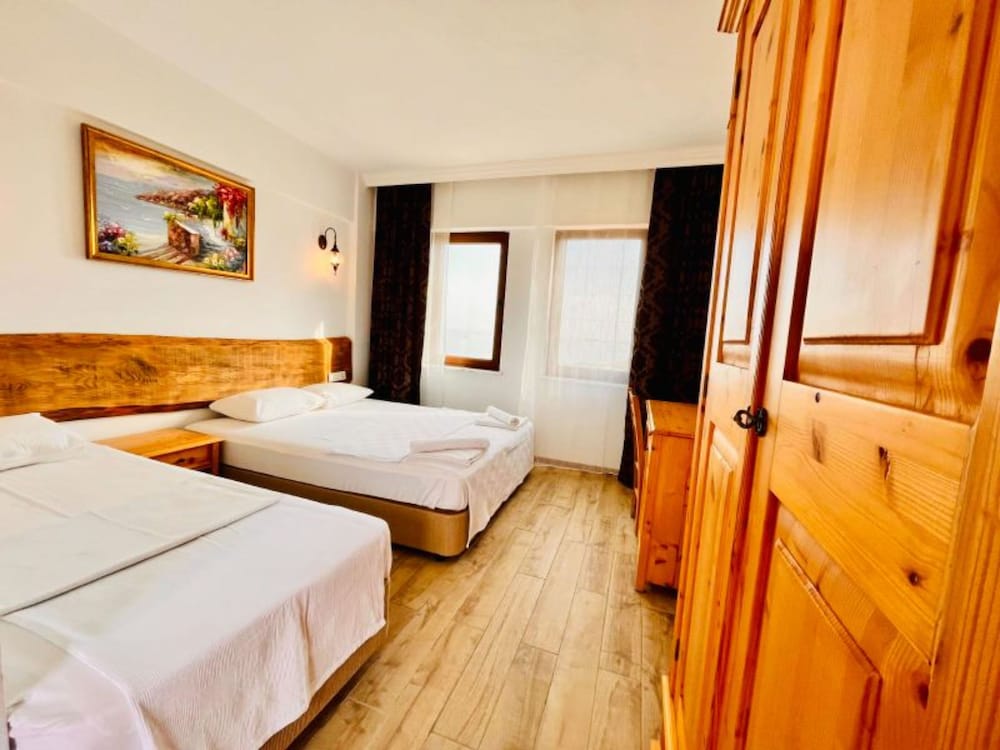 Sukha Inn Otel & Beach 19/50