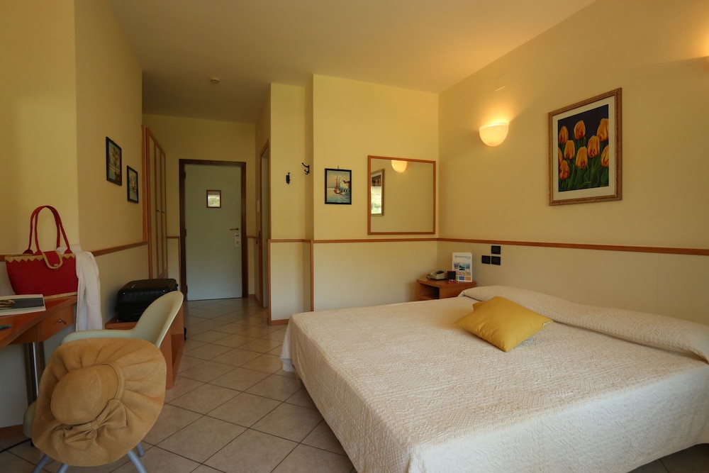 Degli Ulivi Htl Pugnochiuso Resort 11/55