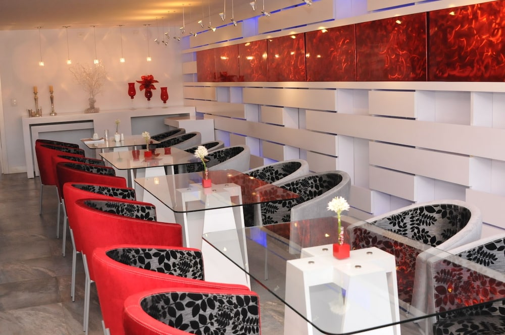 RIONE HOTEL BOUTIQUE 42/54