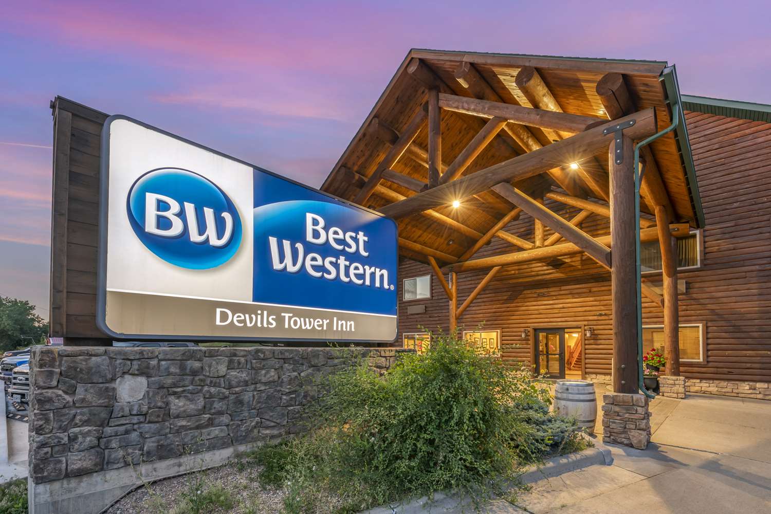 Best Western Devils Tower Inn 1/16