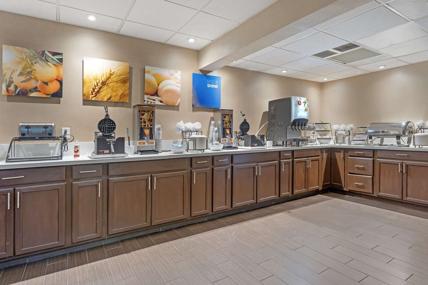 Comfort Inn and Suites Johnstown, PA 11/15