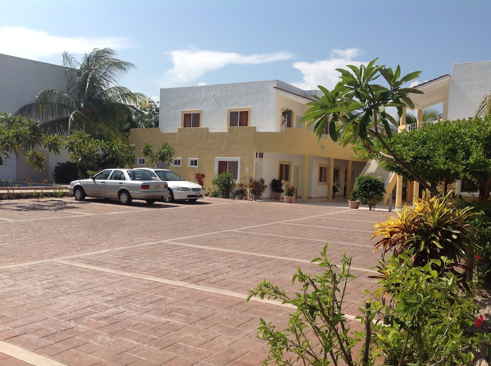 Condominios Jaroje 4/15