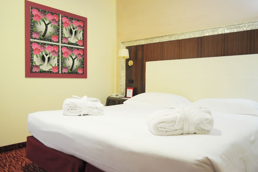 Hotel Maggiore Bologna 25/63
