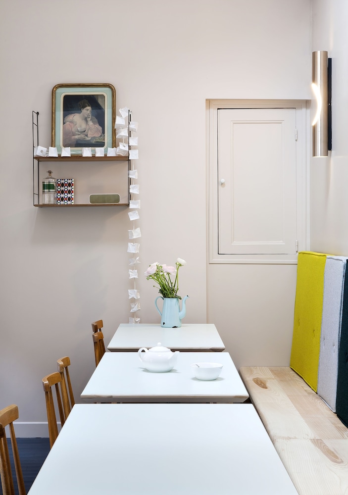 Hotel Henriette(Formerly Residence Les Gobelins) 45/50