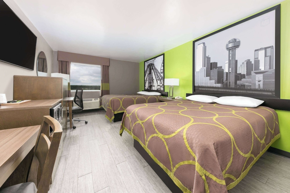 Standard, 2 Queen Beds