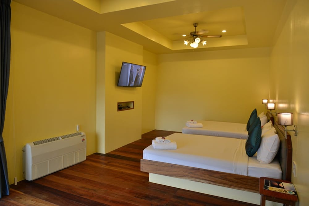 BOUTIQUE RAFT RESORT 20/54