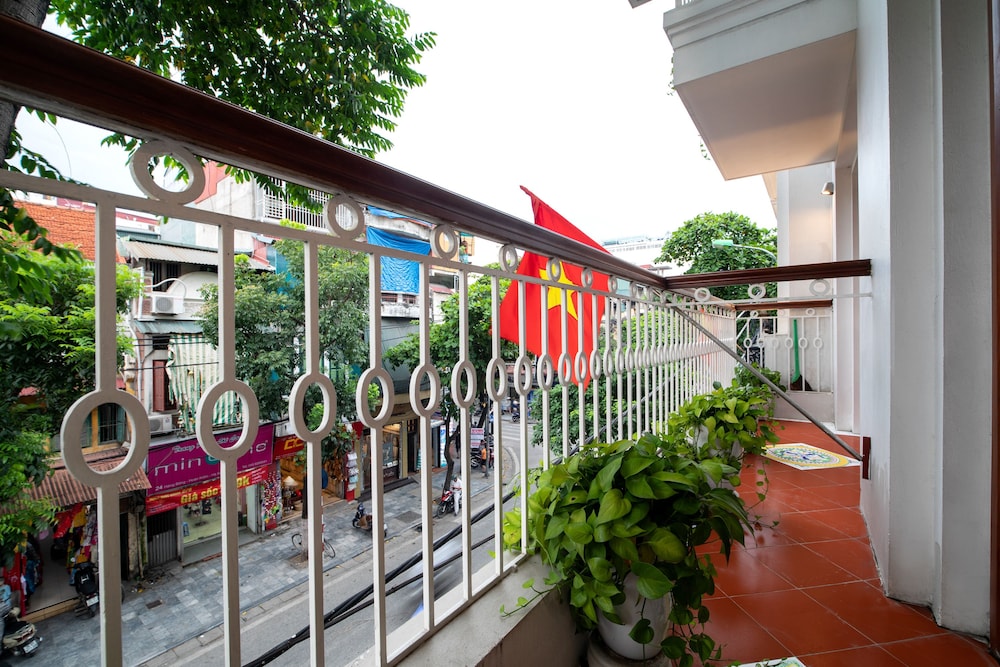 Haibay Hotel 61/67