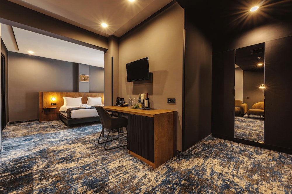 Splendid Tbilisi Hotel 49/70