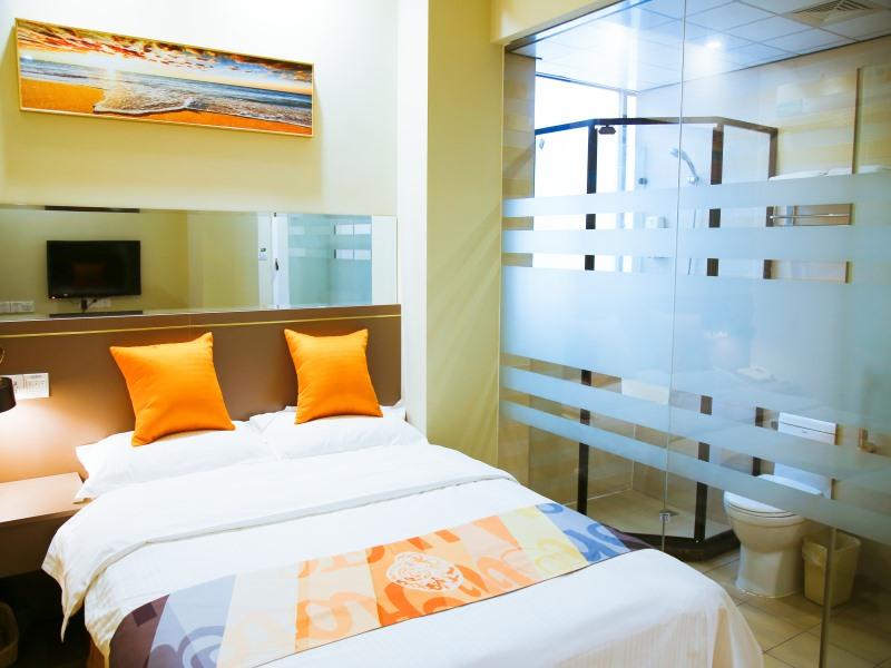 GreenTree Inn Zhenjiang Yangzhong North Gangdong Road Food Street Express Hotel 12/50