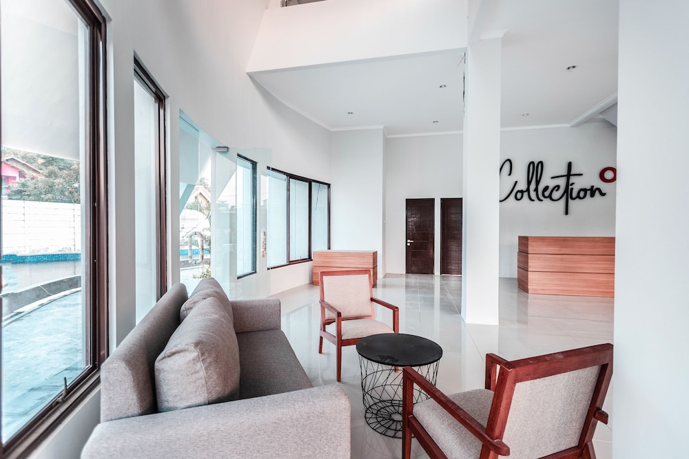 Nemuru Villa Ubud Anyer 26/30