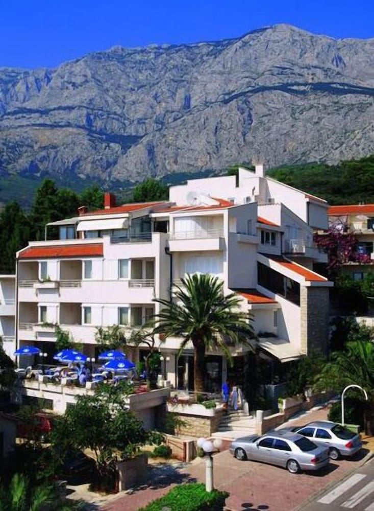 Hotel Villa Marija 5/67