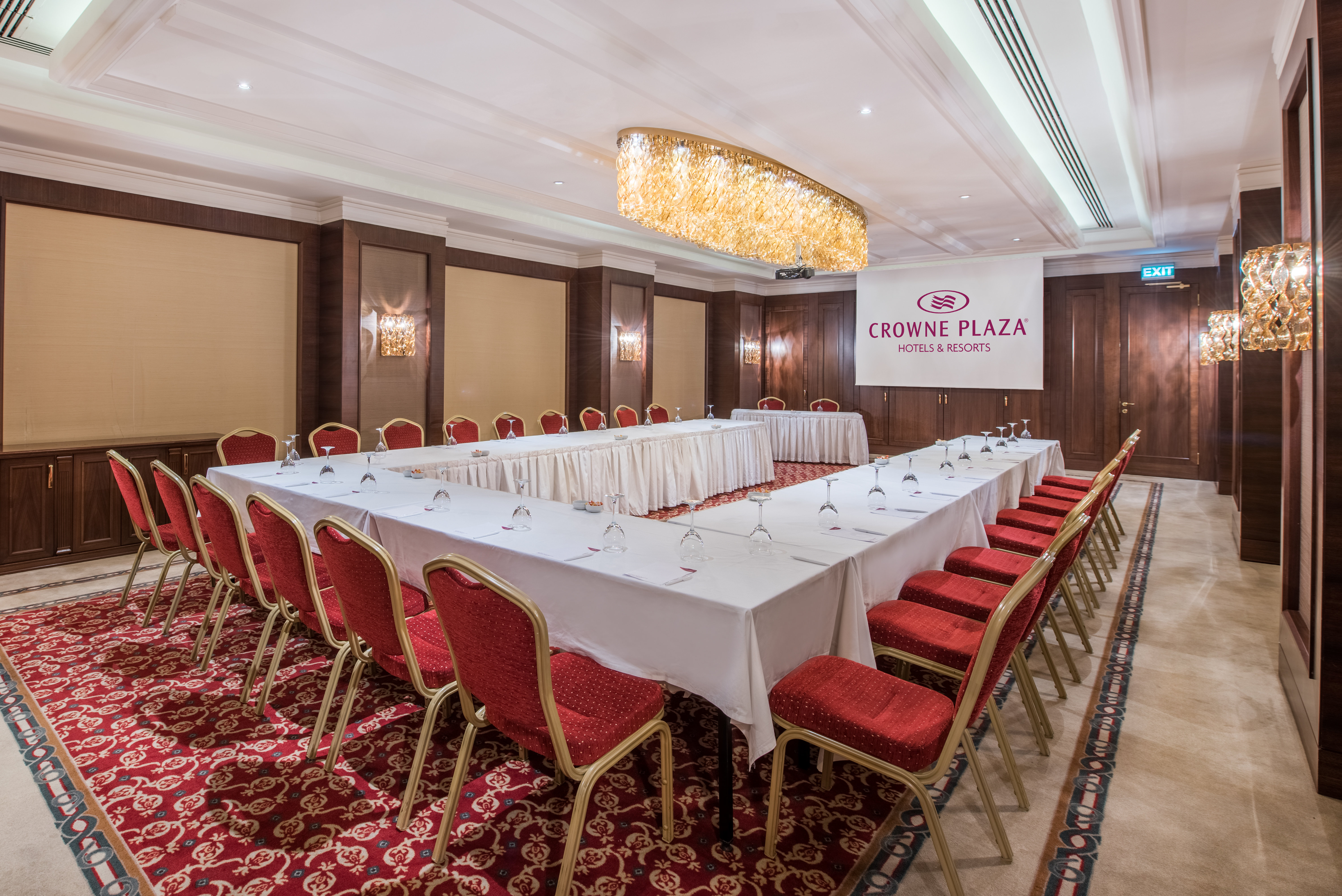 Crowne Plaza Istanbul Asia 61/83