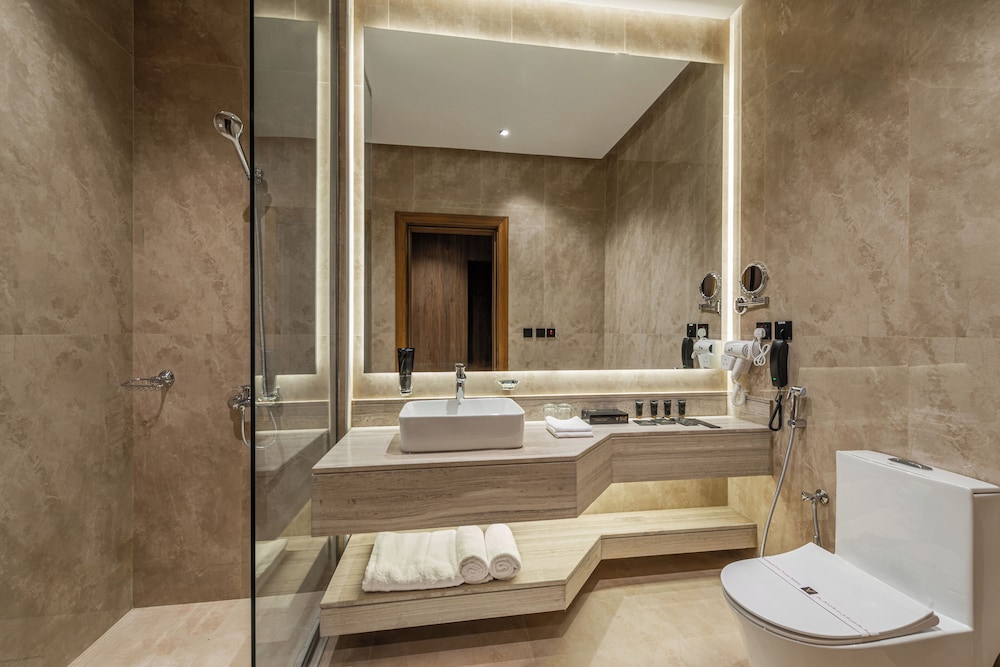 فندق فوياج(Voyage Hotel) 31/33