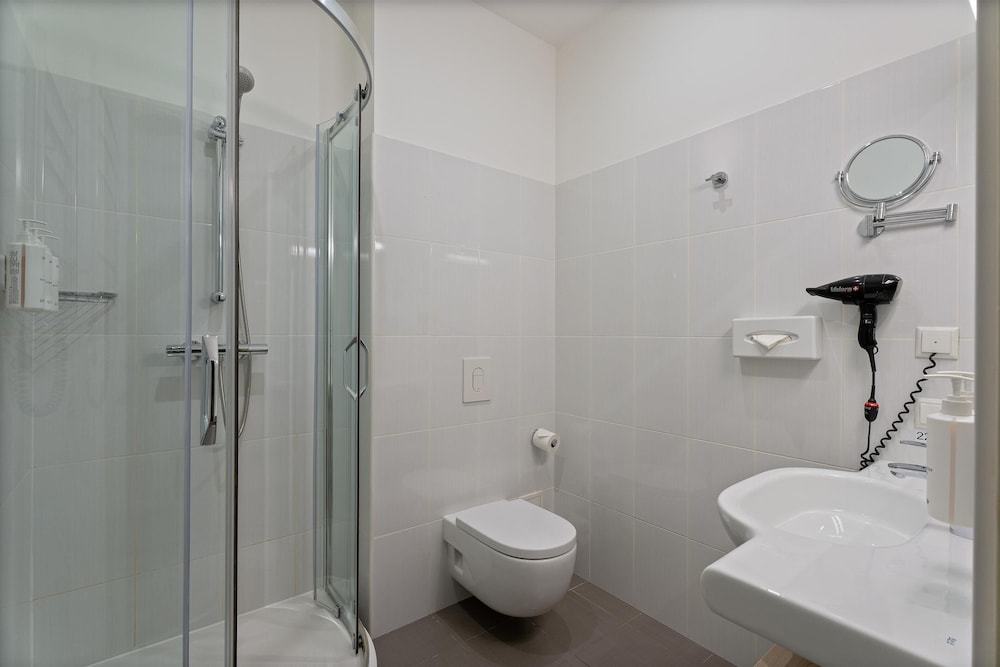 Radisson Hotel Old Town Rigae 70/73