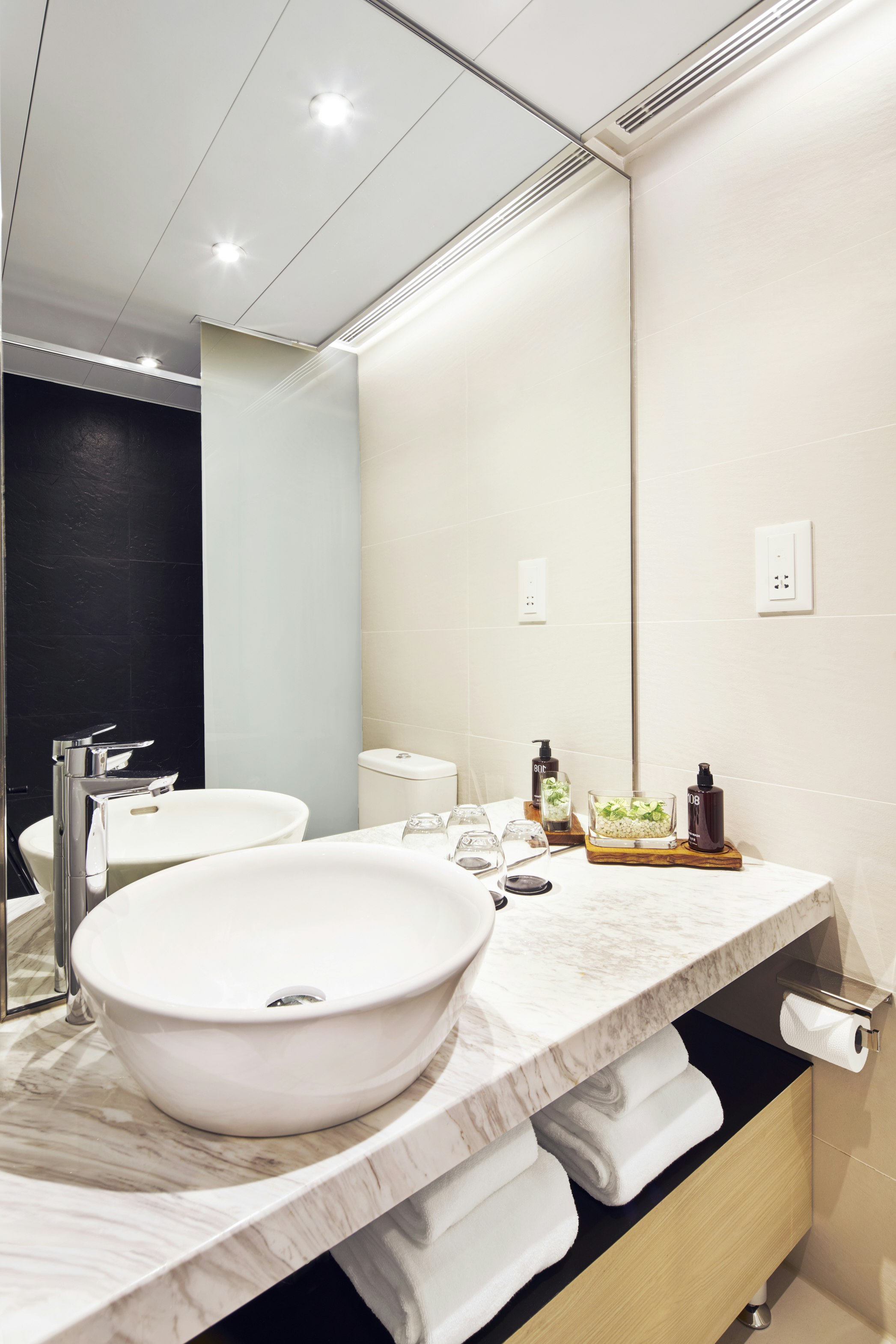 Hotel 108 Hong Kong 14/14
