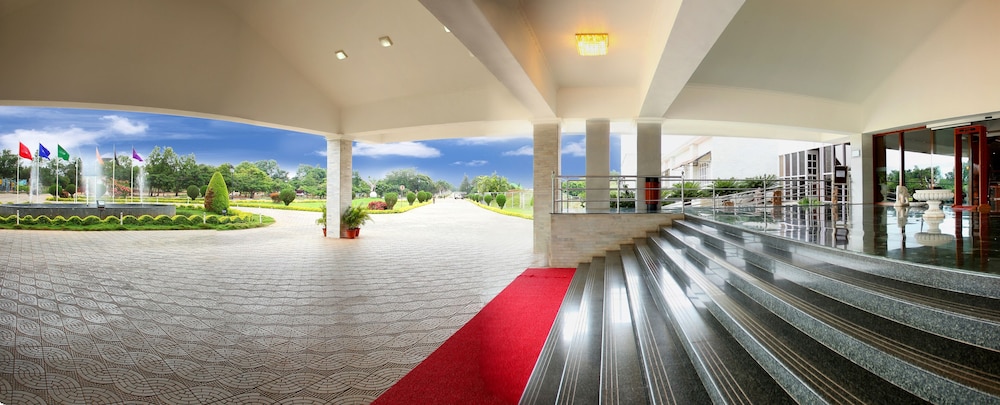 Eagleton - The Golf Resort 48/55