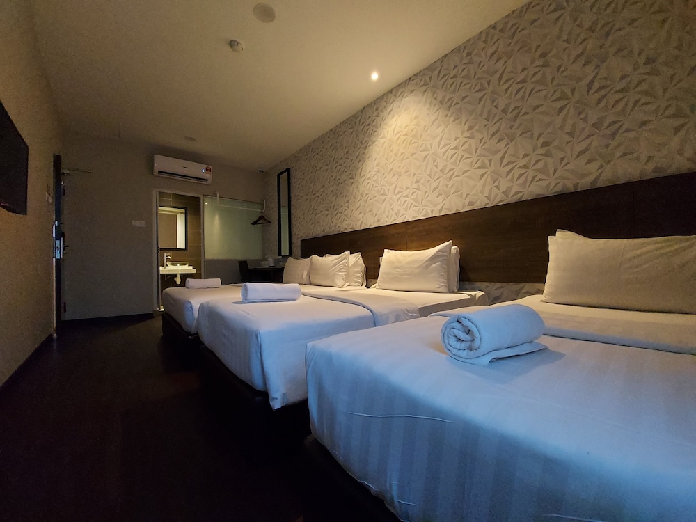 Miico Hotel Mount Austin 22/58