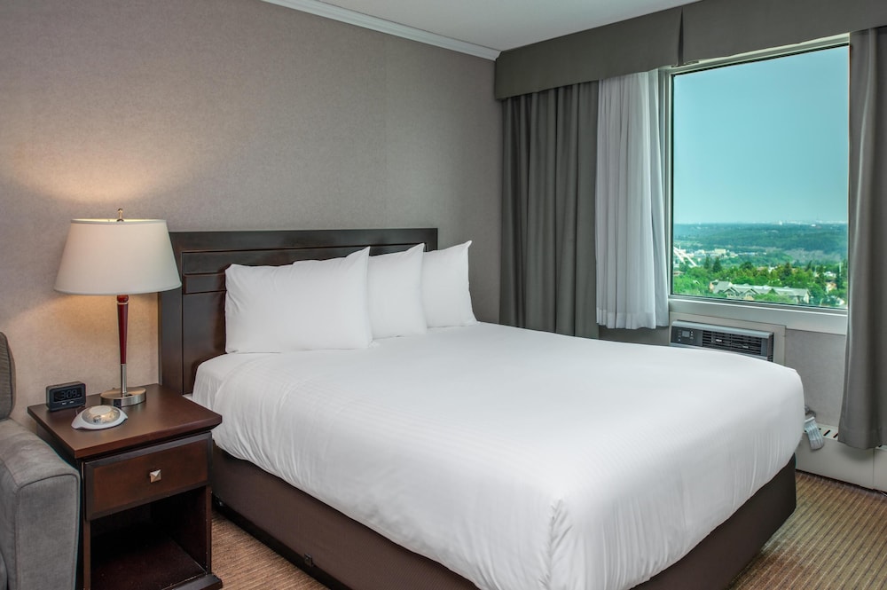 Campus Tower Suite Hotel 24/67