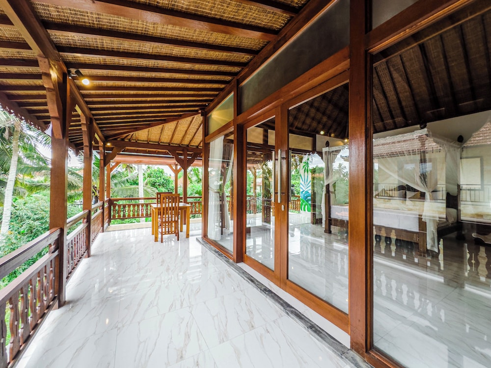 Kubu Manah Ubud 3/50