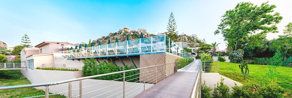 Porto Platanias Village Resort 6/73