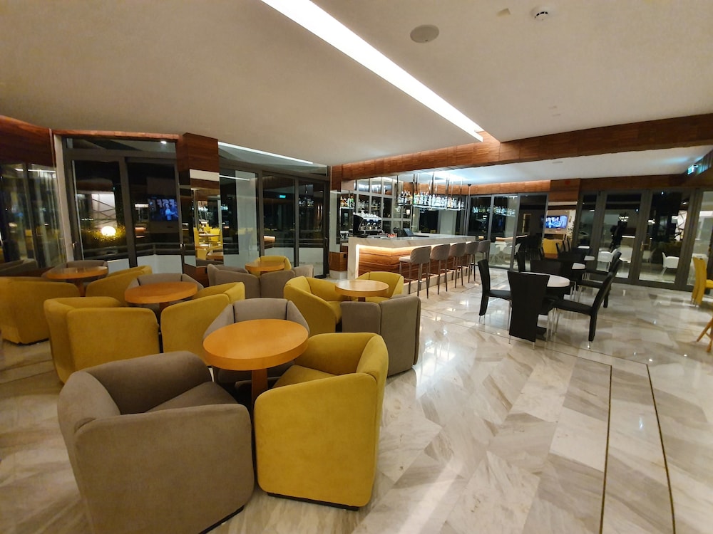 POSEIDON HOTEL 39/71