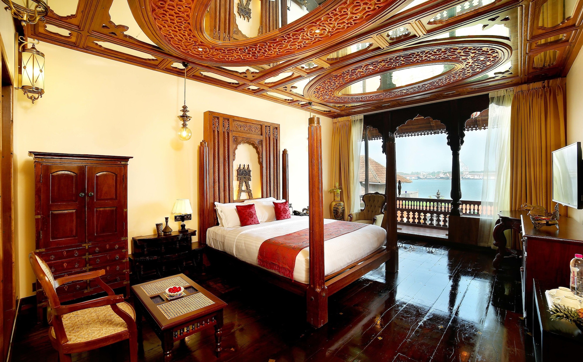 1 BEDROOM, LUXURY, SUITE, SEA VIEW