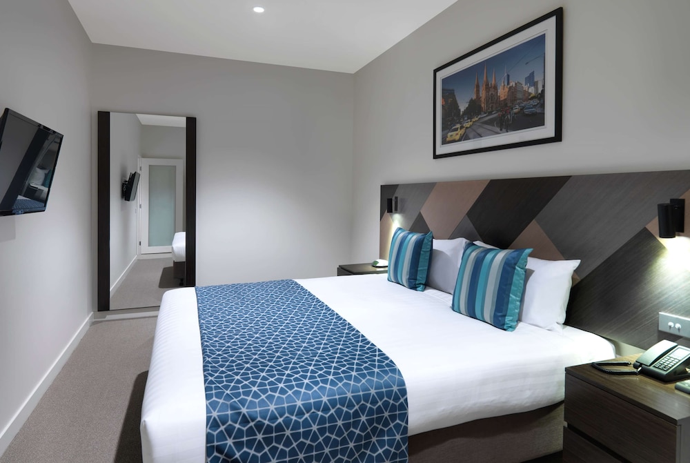 Wyndham Hotel Melbourne 20/37