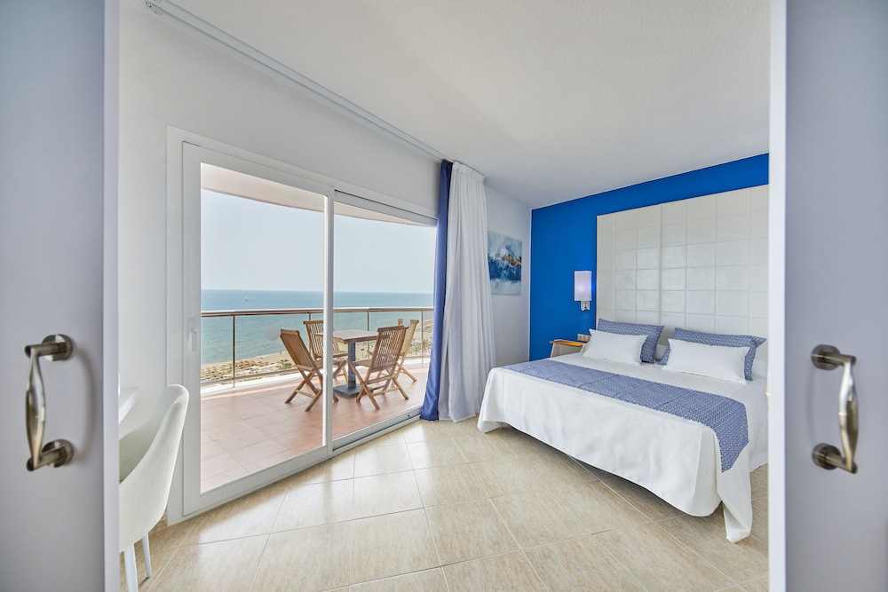 Ibersol Torremolinos Beach 8/50